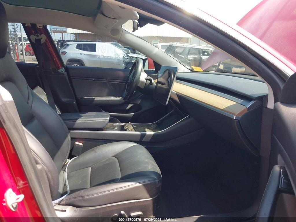 5YJ3E1EA1KF307638 2019 TESLA MODEL 3 photo no. 5