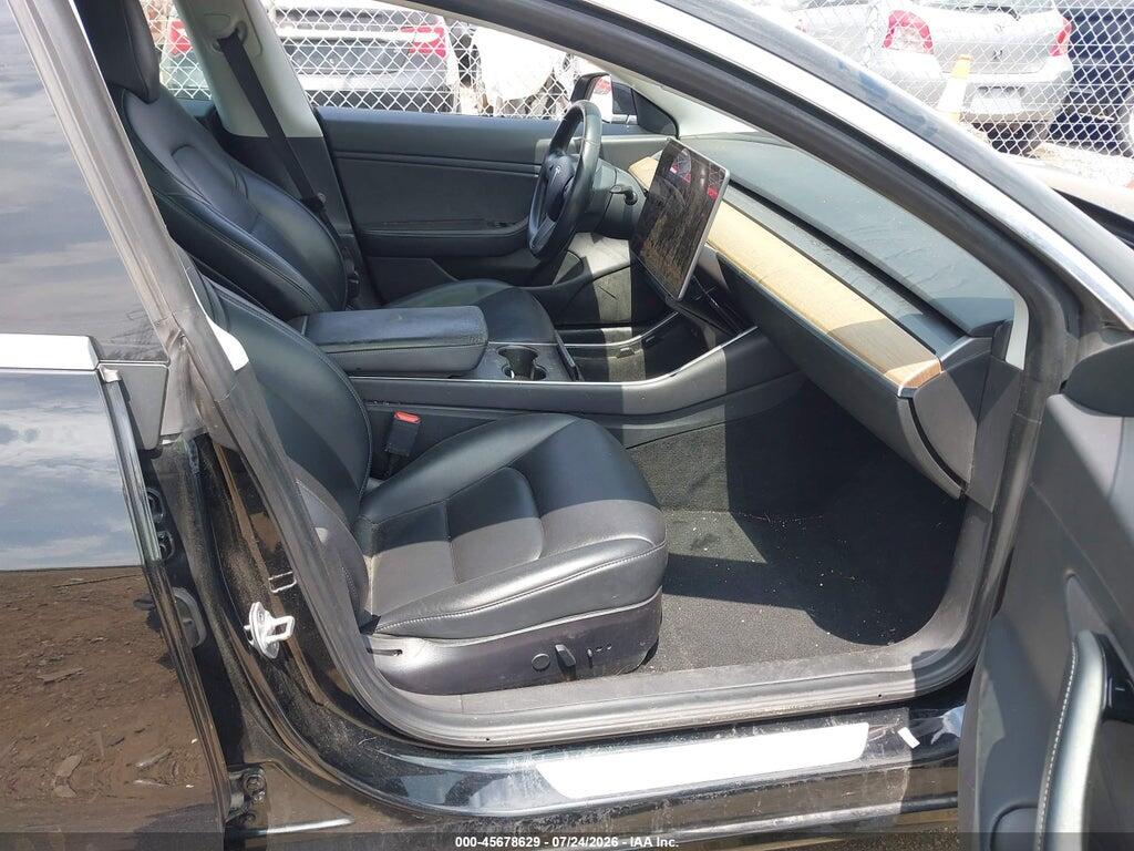 5YJ3E1EB2KF208724 2019 TESLA MODEL 3 photo no. 5