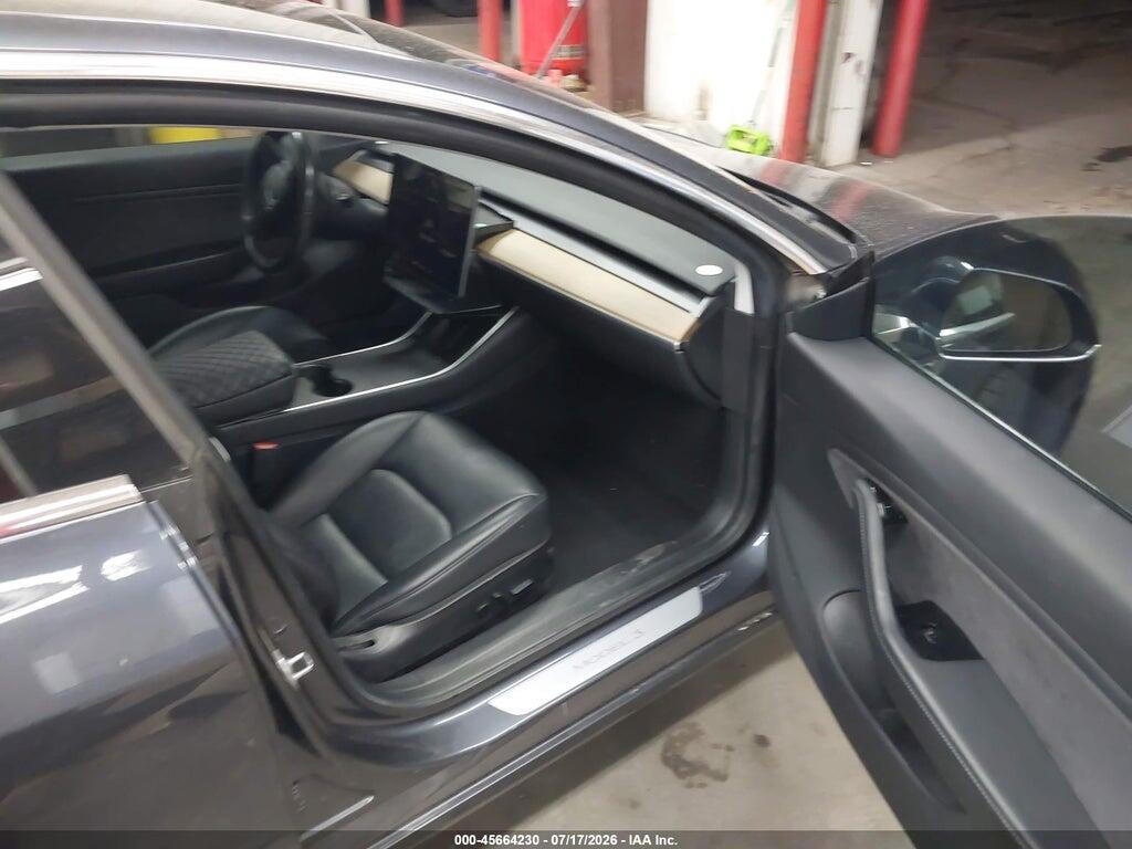 5YJ3E1EB7KF413536 2019 TESLA MODEL 3 photo no. 5