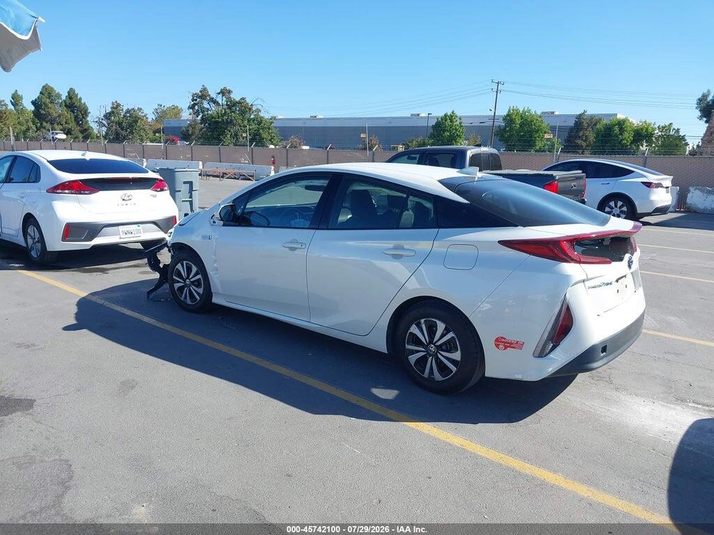 JTDKARFP6J3076708 2018 TOYOTA PRIUS PRIME photo no. 3