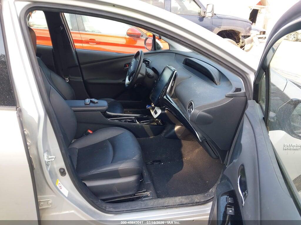 JTDKARFP3J3096379 2018 TOYOTA PRIUS PRIME photo no. 5