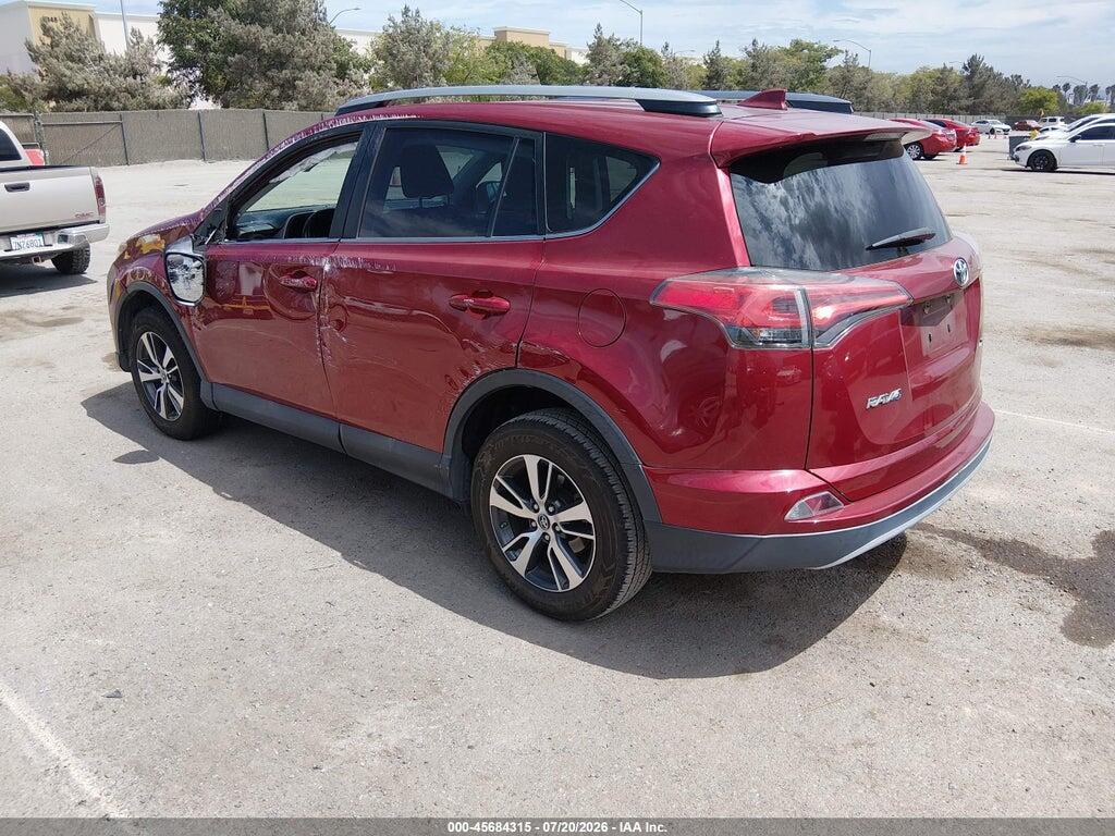 2T3WFREV2JW460615 2018 TOYOTA RAV4 photo no. 3