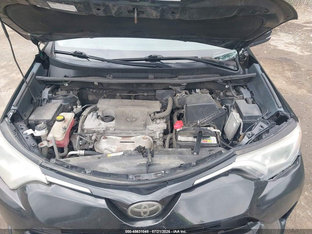 2T3RFREV8JW788974 2018 TOYOTA RAV4 photo no. 10