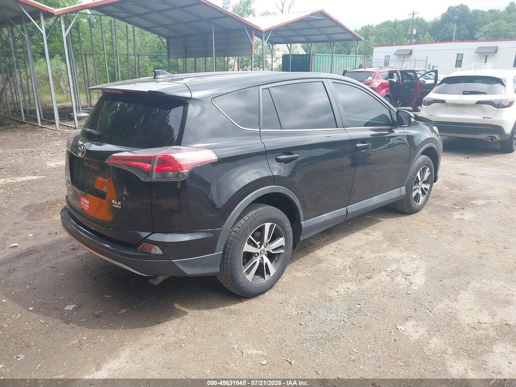 2T3RFREV8JW788974 2018 TOYOTA RAV4 photo no. 4