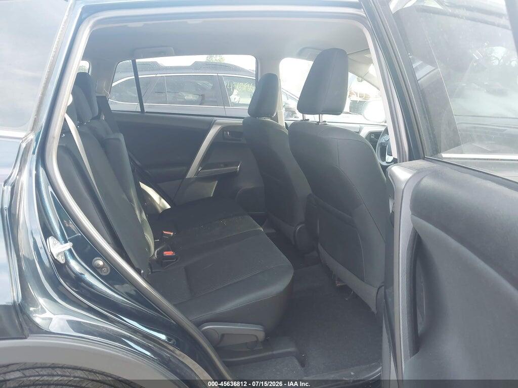 2T3BFREV0JW757655 2018 TOYOTA RAV4 photo no. 8