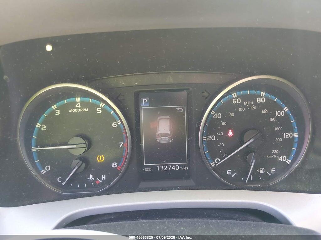 2T3ZFREV7JW435271 2018 TOYOTA RAV4 photo no. 7