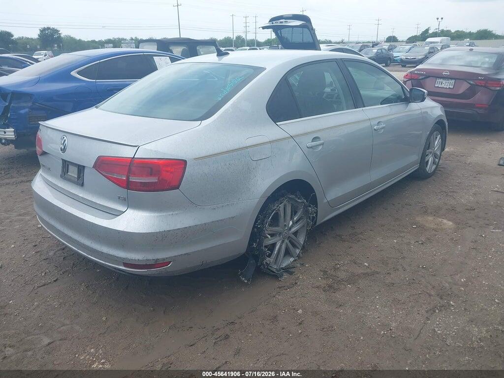 3VWL07AJ0FM289560 2015 VOLKSWAGEN JETTA photo no. 4