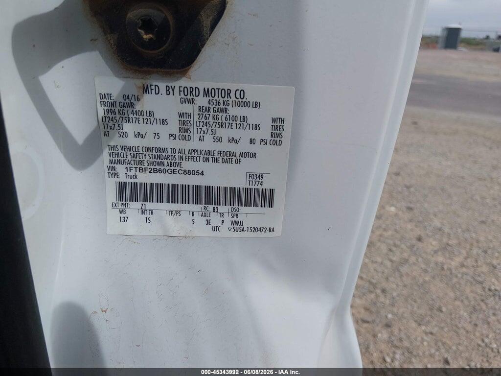 1FTBF2B60GEC88054 2016 FORD F-250 photo no. 4