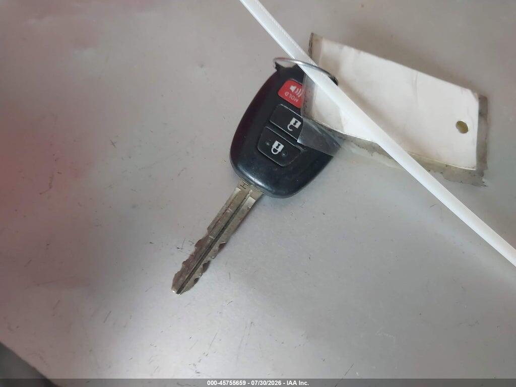 2T3RFREVXJW753420 2018 TOYOTA RAV4 photo no. 11