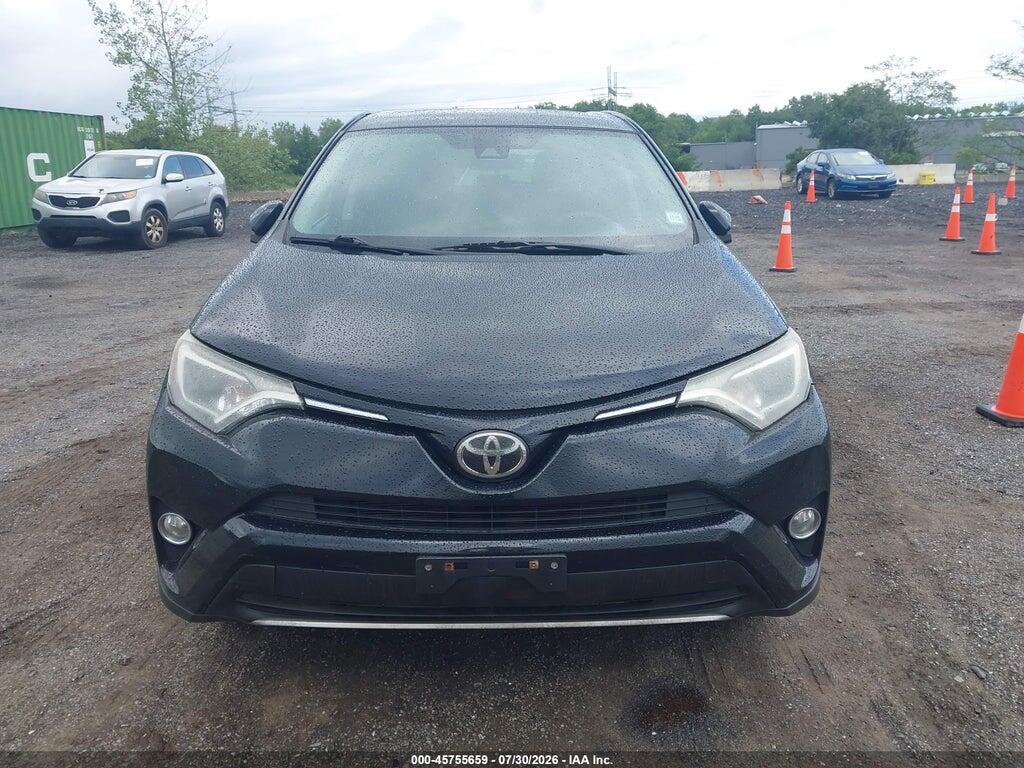 2T3RFREVXJW753420 2018 TOYOTA RAV4 photo no. 12