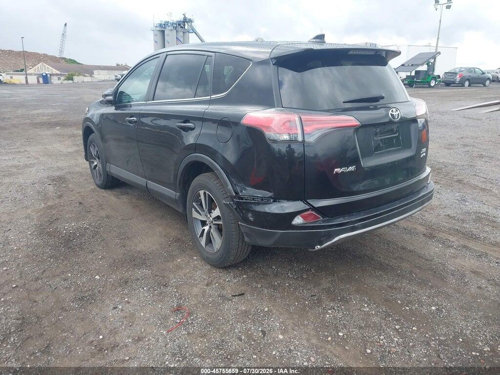 2T3RFREVXJW753420 2018 TOYOTA RAV4 photo no. 3