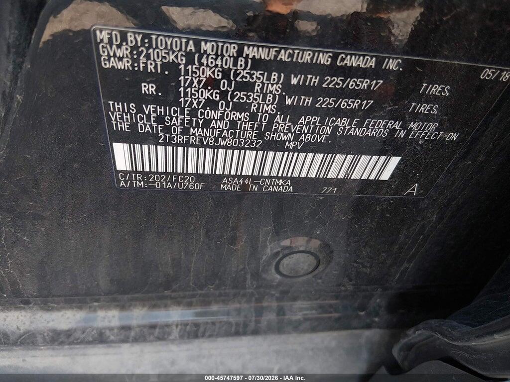 2T3RFREV8JW803232 2018 TOYOTA RAV4 photo no. 9