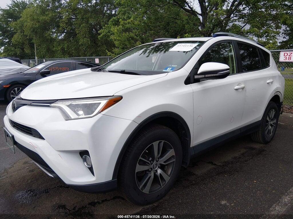JTMRFREV2JD234133 2018 TOYOTA RAV4 photo no. 2