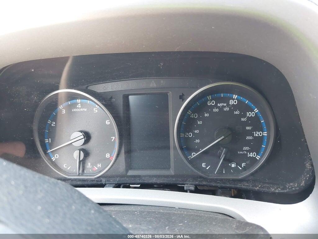 2T3ZFREV8JW439670 2018 TOYOTA RAV4 photo no. 6