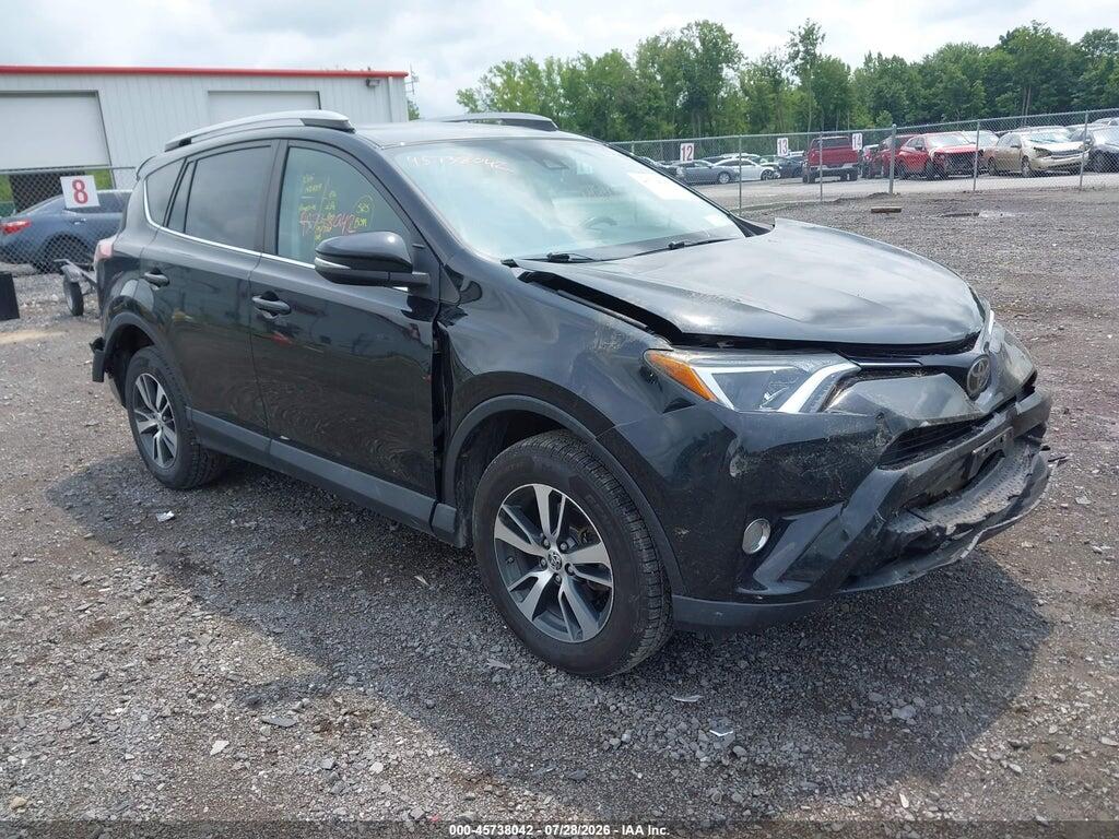 2T3RFREV3JW814896 2018 TOYOTA RAV4 photo no. 1