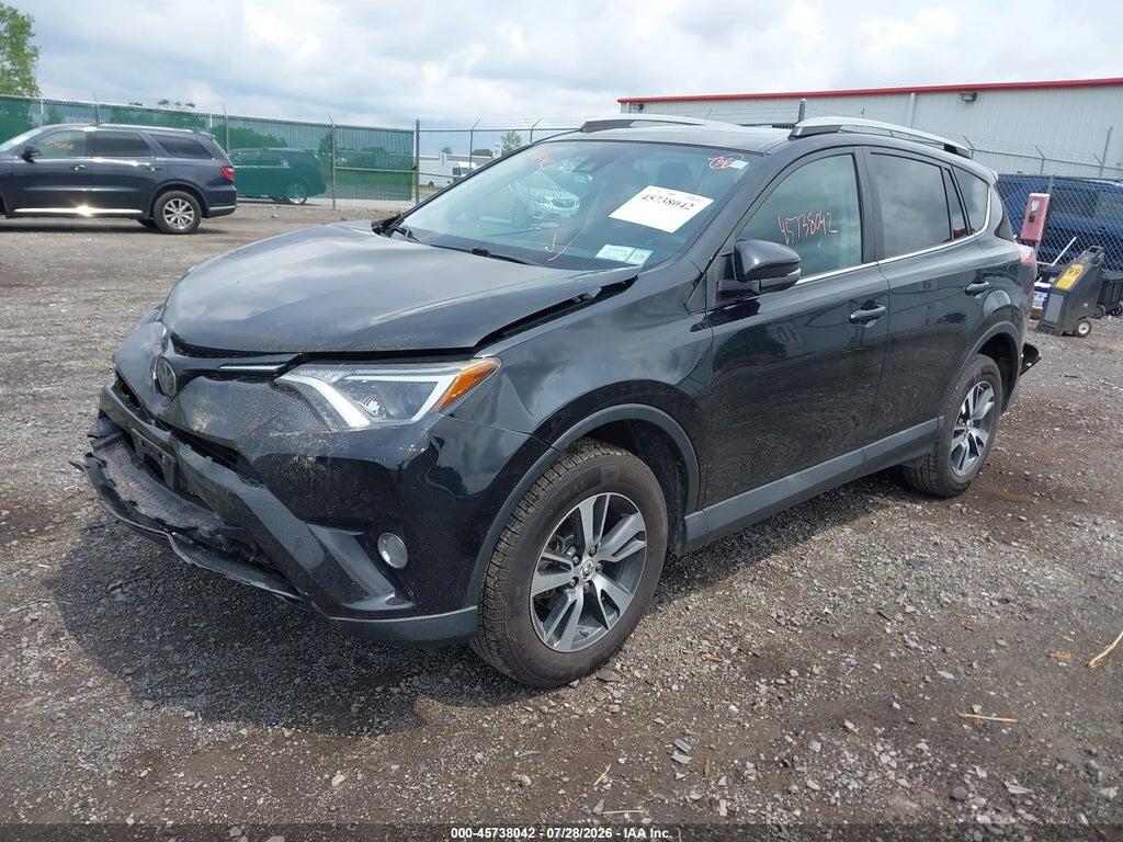 2T3RFREV3JW814896 2018 TOYOTA RAV4 photo no. 2