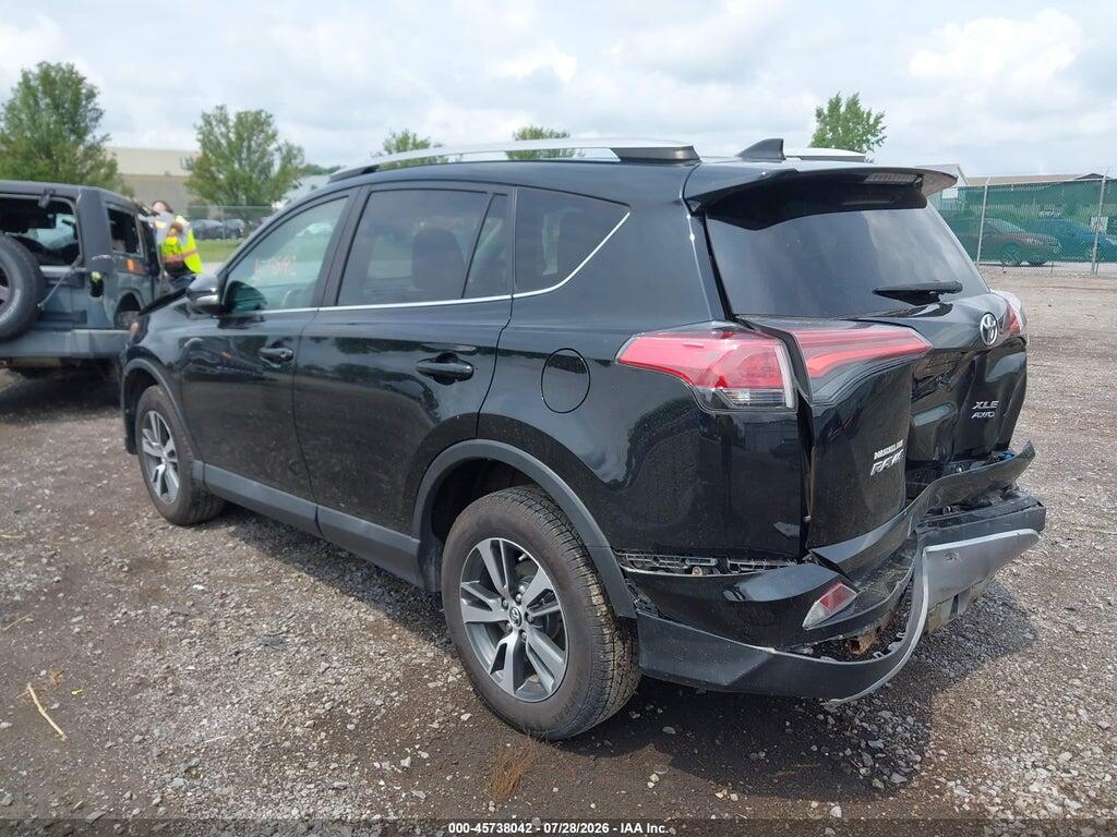 2T3RFREV3JW814896 2018 TOYOTA RAV4 photo no. 3