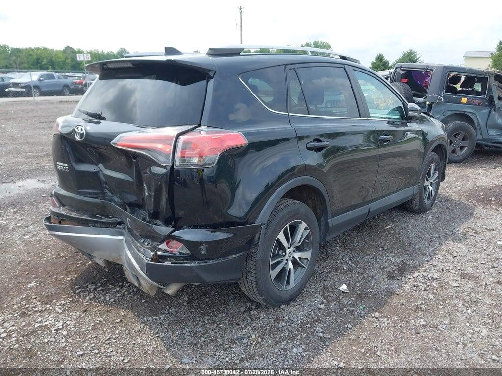 2T3RFREV3JW814896 2018 TOYOTA RAV4 photo no. 4