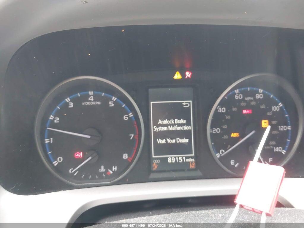 JTMZFREV0JJ154590 2018 TOYOTA RAV4 photo no. 7