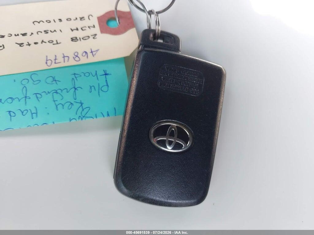 2T3RFREV7JW727308 2018 TOYOTA RAV4 photo no. 11