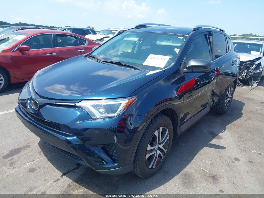 JTMBFREV6JJ220335 2018 TOYOTA RAV4 photo no. 2