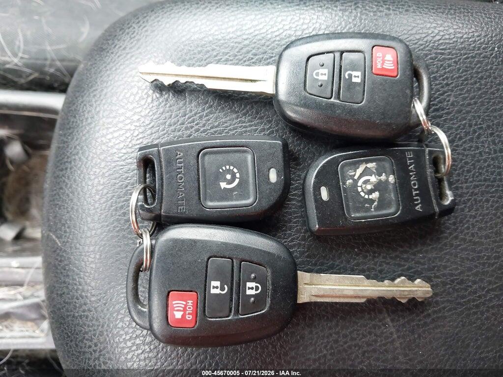 2T3BFREV7JW793357 2018 TOYOTA RAV4 photo no. 11