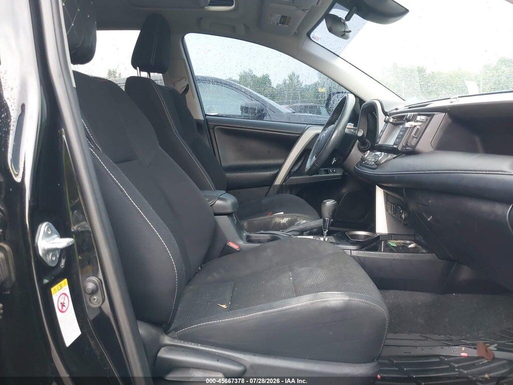 2T3RFREV9JW824591 2018 TOYOTA RAV4 photo no. 5