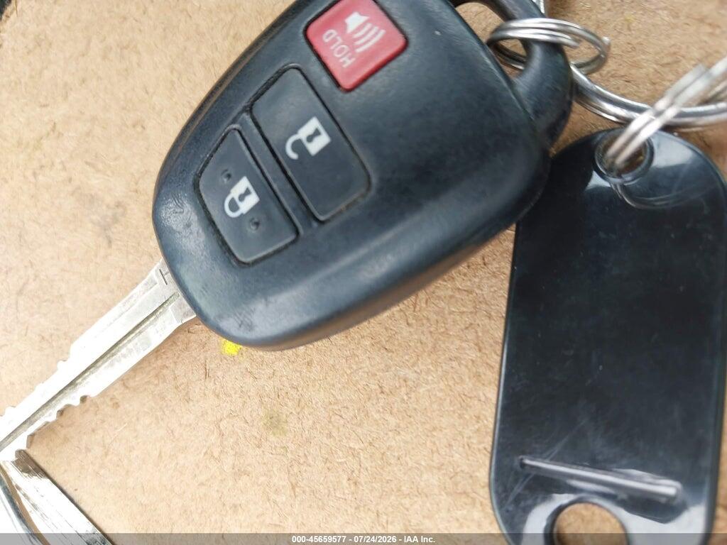 JTMZFREV3JJ155331 2018 TOYOTA RAV4 photo no. 11