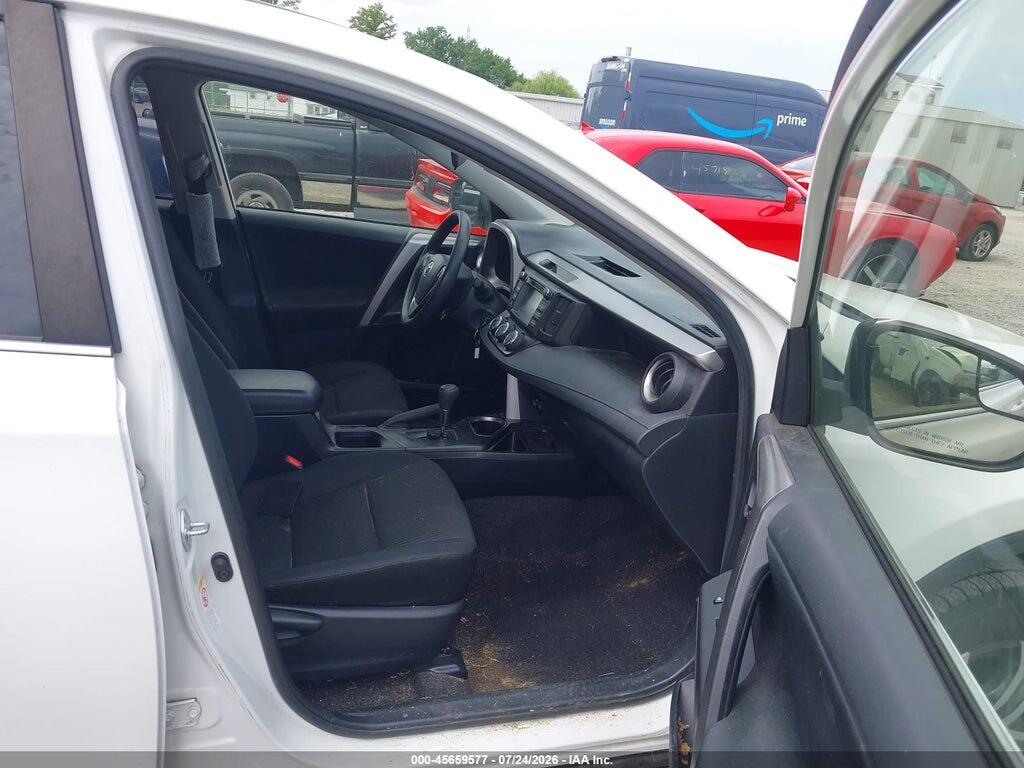 JTMZFREV3JJ155331 2018 TOYOTA RAV4 photo no. 5