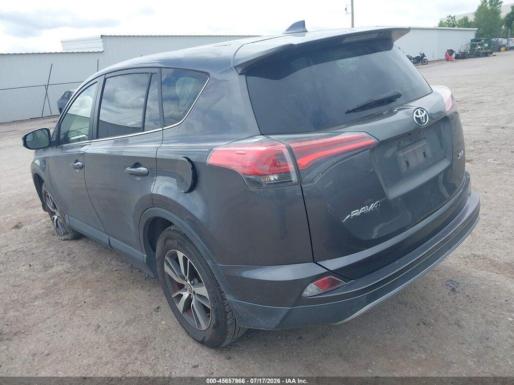 JTMWFREV2JJ199677 2018 TOYOTA RAV4 photo no. 3