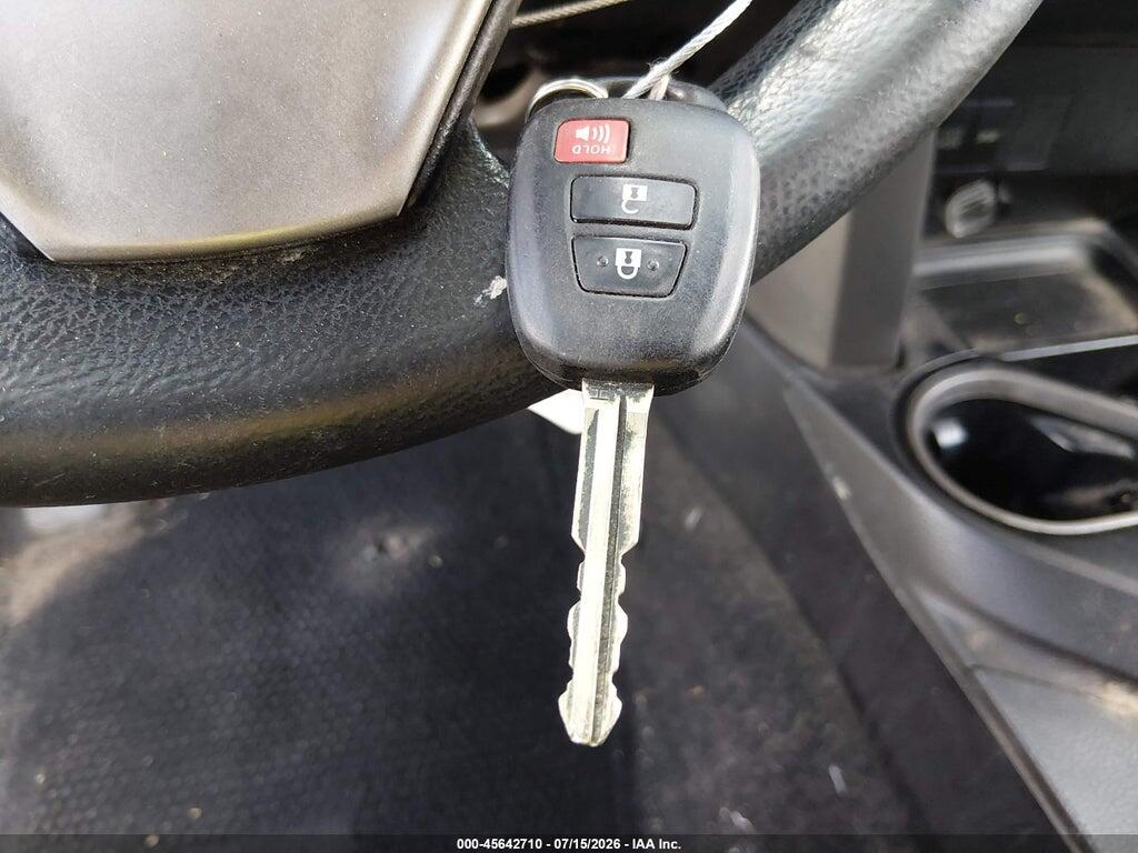 2T3ZFREV2JW434819 2018 TOYOTA RAV4 photo no. 11