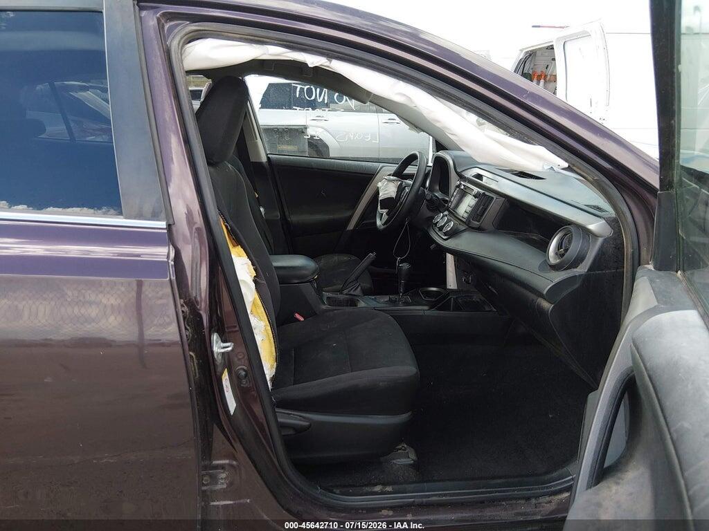 2T3ZFREV2JW434819 2018 TOYOTA RAV4 photo no. 5