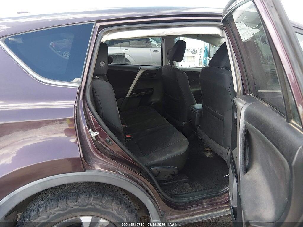 2T3ZFREV2JW434819 2018 TOYOTA RAV4 photo no. 8