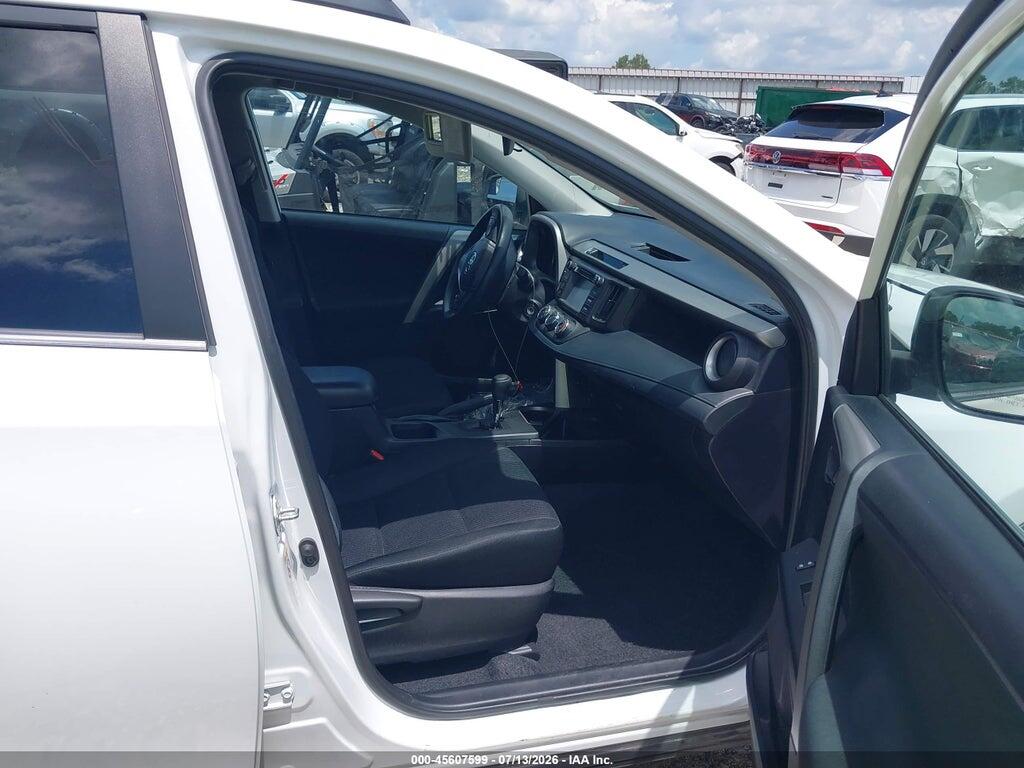 2T3ZFREV4JW447913 2018 TOYOTA RAV4 photo no. 5