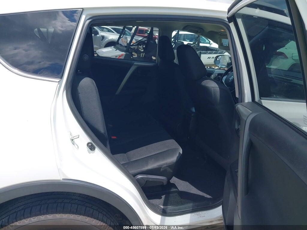 2T3ZFREV4JW447913 2018 TOYOTA RAV4 photo no. 8