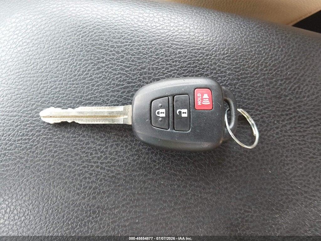 2T3ZFREV5JW430716 2018 TOYOTA RAV4 photo no. 11