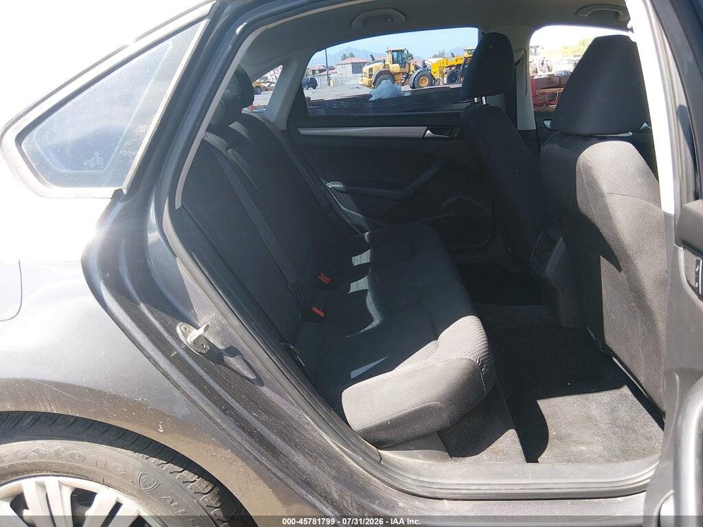 1VWAT7A32FC066535 2015 VOLKSWAGEN PASSAT photo no. 8