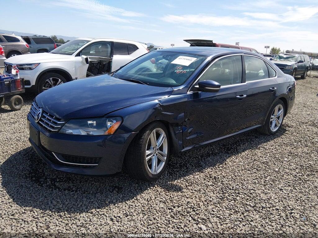 1VWBV7A33FC062329 2015 VOLKSWAGEN PASSAT photo no. 2