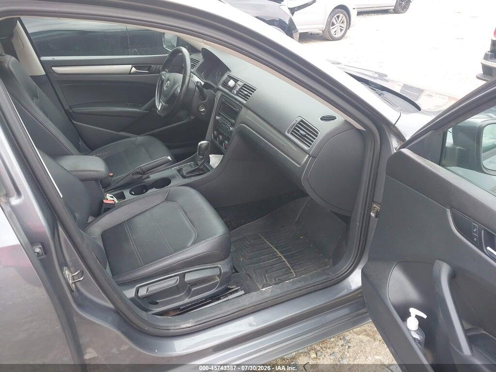 1VWAT7A39FC012682 2015 VOLKSWAGEN PASSAT photo no. 5