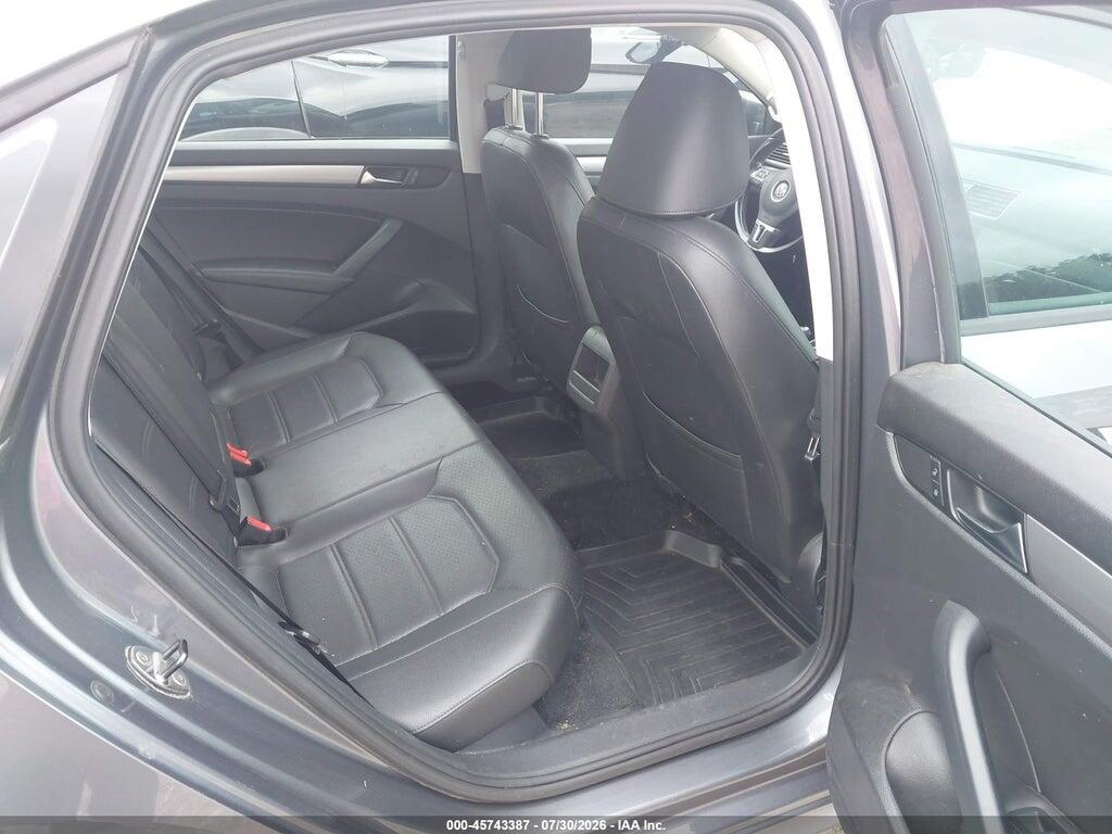 1VWAT7A39FC012682 2015 VOLKSWAGEN PASSAT photo no. 8