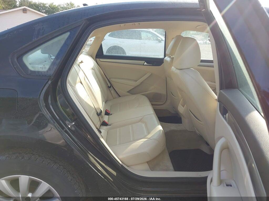 1VWAT7A36FC069678 2015 VOLKSWAGEN PASSAT photo no. 8