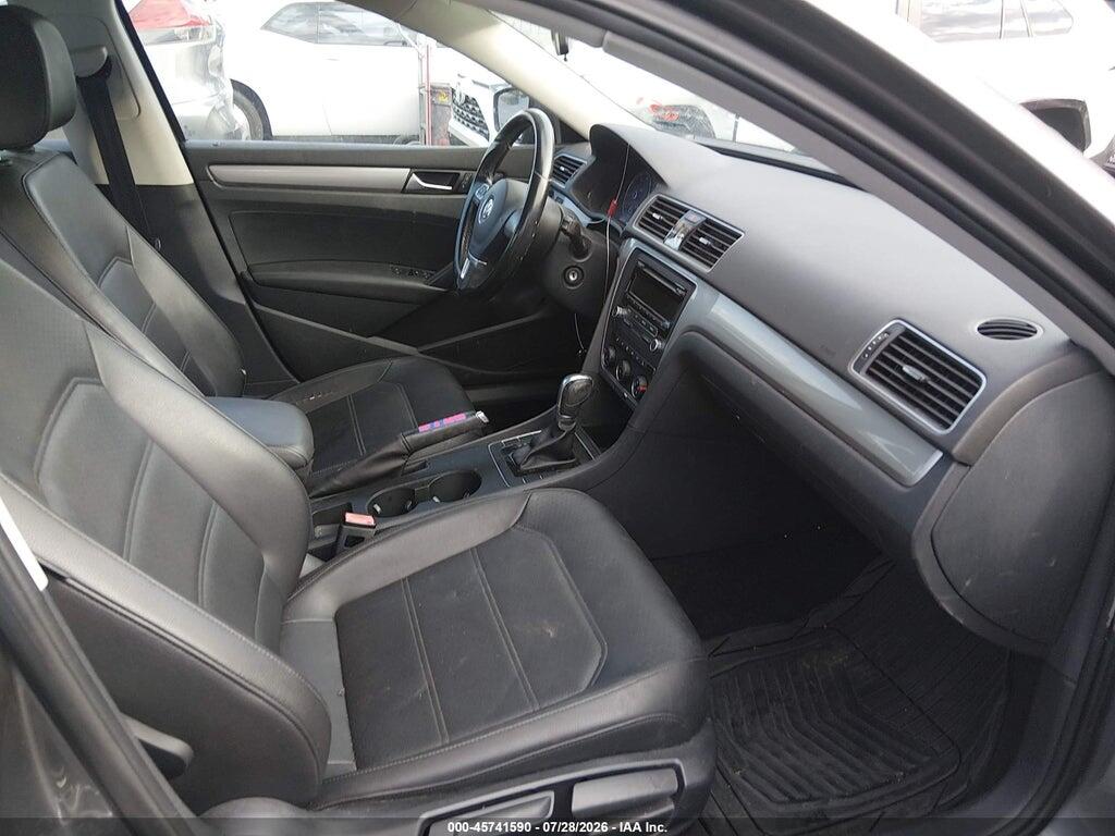 1VWAT7A32FC018212 2015 VOLKSWAGEN PASSAT photo no. 5