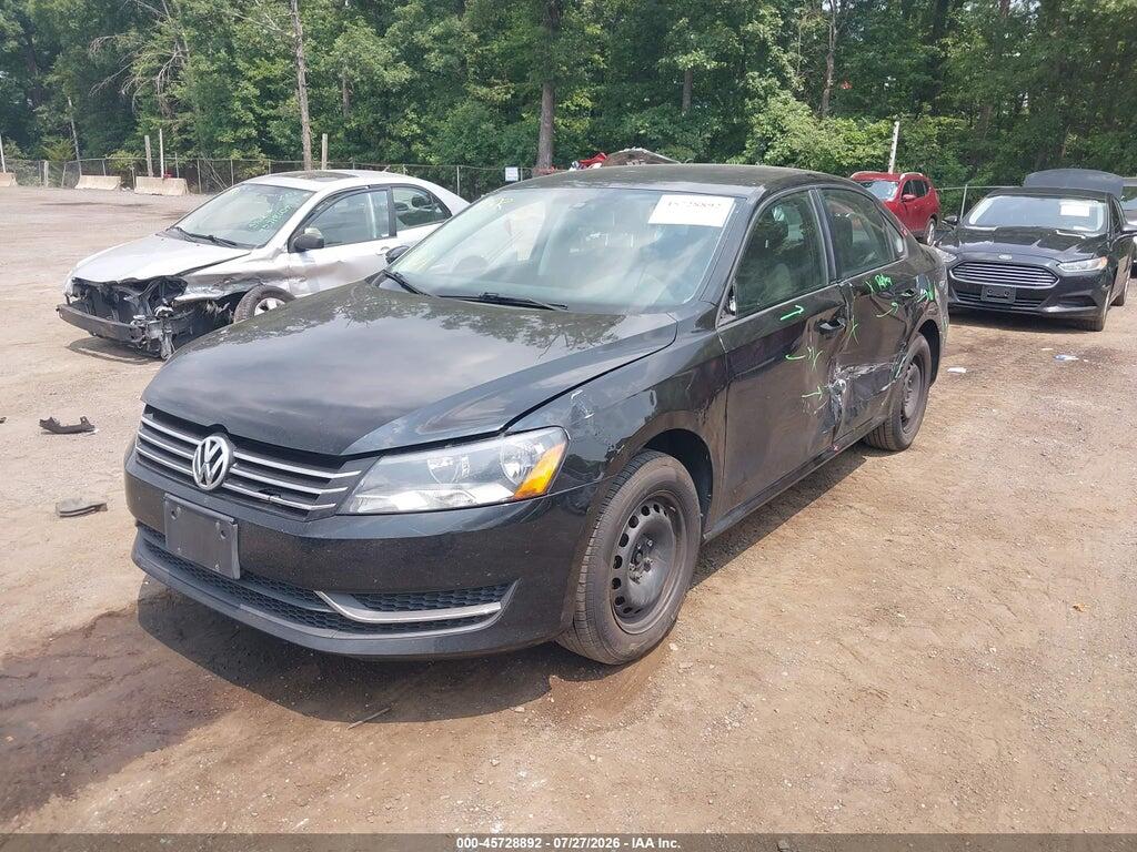1VWAT7A39FC033628 2015 VOLKSWAGEN PASSAT photo no. 2