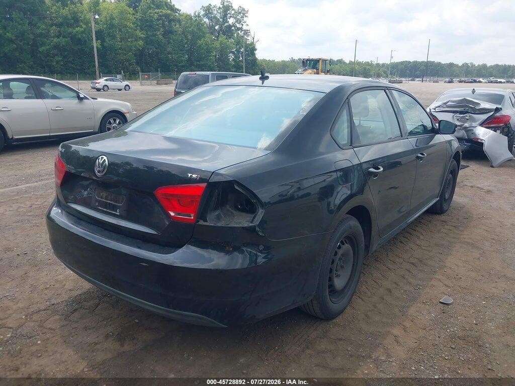 1VWAT7A39FC033628 2015 VOLKSWAGEN PASSAT photo no. 4