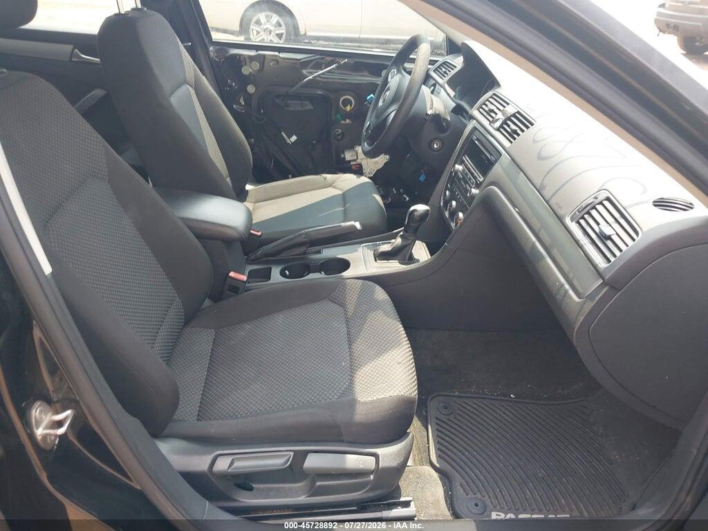 1VWAT7A39FC033628 2015 VOLKSWAGEN PASSAT photo no. 5