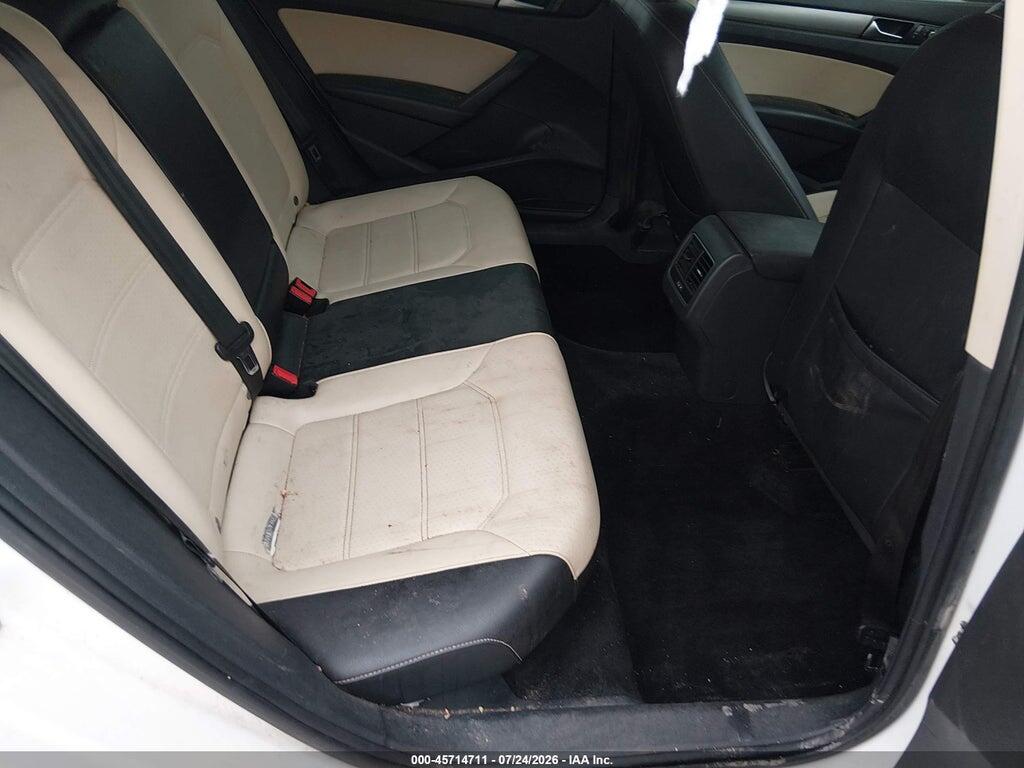 1VWBV7A36FC068383 2015 VOLKSWAGEN PASSAT photo no. 8