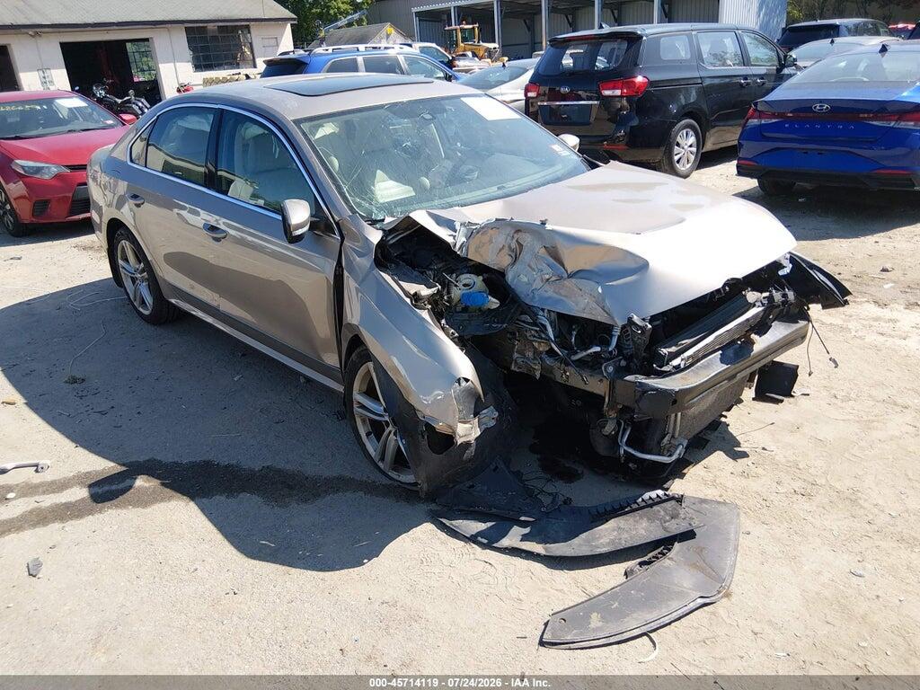 1VWBT7A36FC076697 2015 VOLKSWAGEN PASSAT photo no. 1