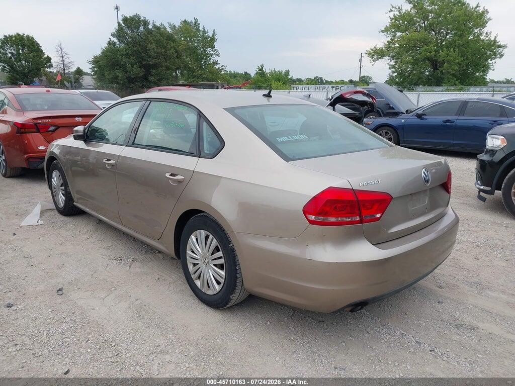 1VWAT7A37FC046751 2015 VOLKSWAGEN PASSAT photo no. 3