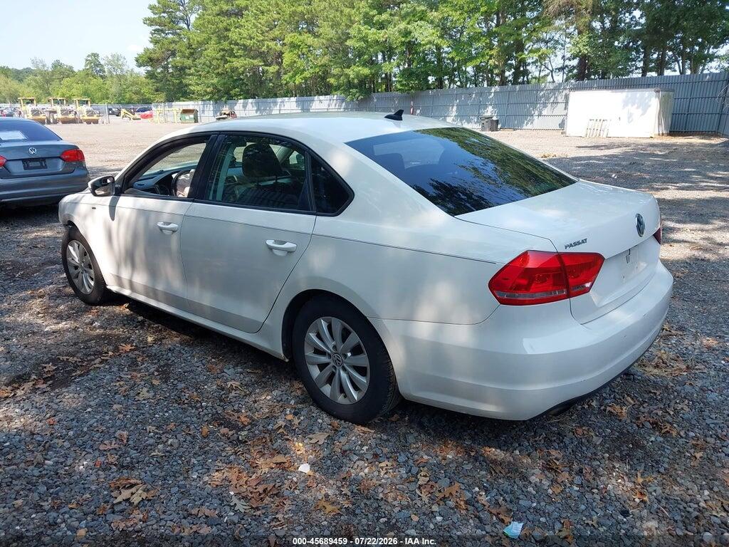 1VWAT7A39FC059940 2015 VOLKSWAGEN PASSAT photo no. 3