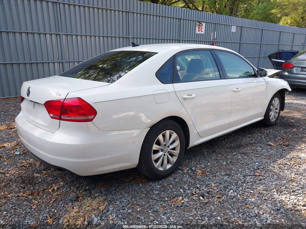 1VWAT7A39FC059940 2015 VOLKSWAGEN PASSAT photo no. 4